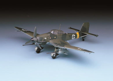 Academy 1/72 JU-87G STUKA 