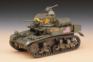 Academy 1/35 U.S. M3A1 STUART LIGHT TANK