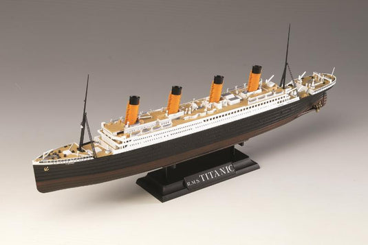 Academy 1/700 R.M.S. Titanic 