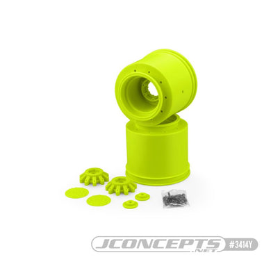 JConcepts Aggressor - 2.6 x 3.8